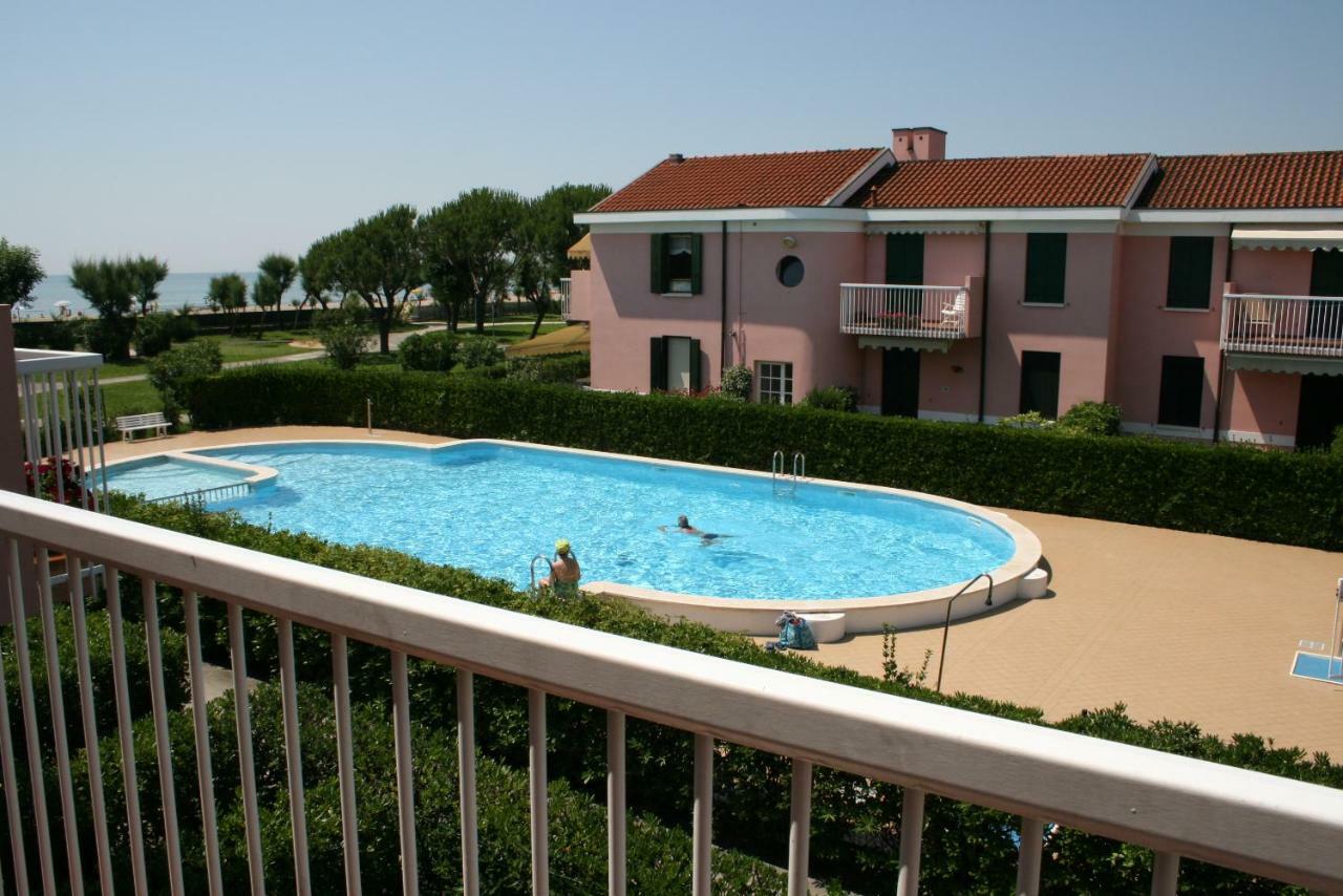 Seaside Terrace & Pool Getaway Leilighet Cavallino-Treporti Eksteriør bilde